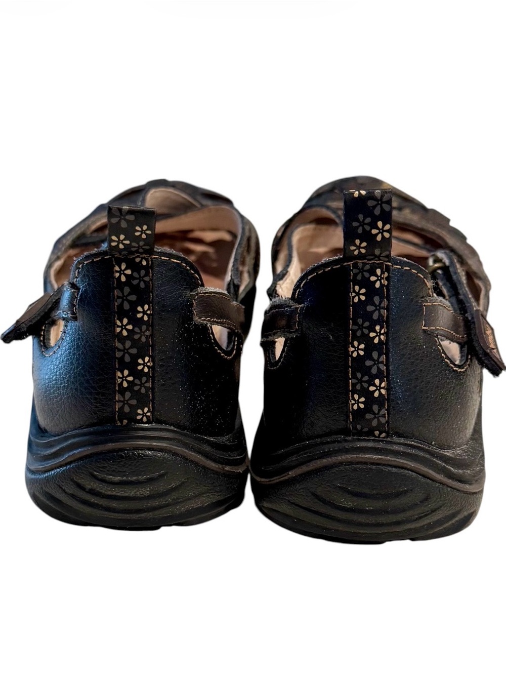 Jambu JBU Women's Brown Leather Floral Cutout Mary Jane Flats - Size: 7 - Picture 5 of 9